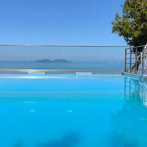 Dena Vlorë